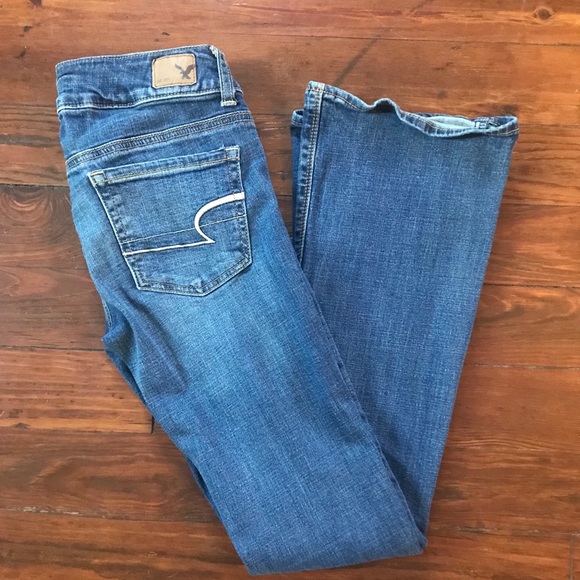 Like new American Eagle Jeans - Picture 2 of 2
